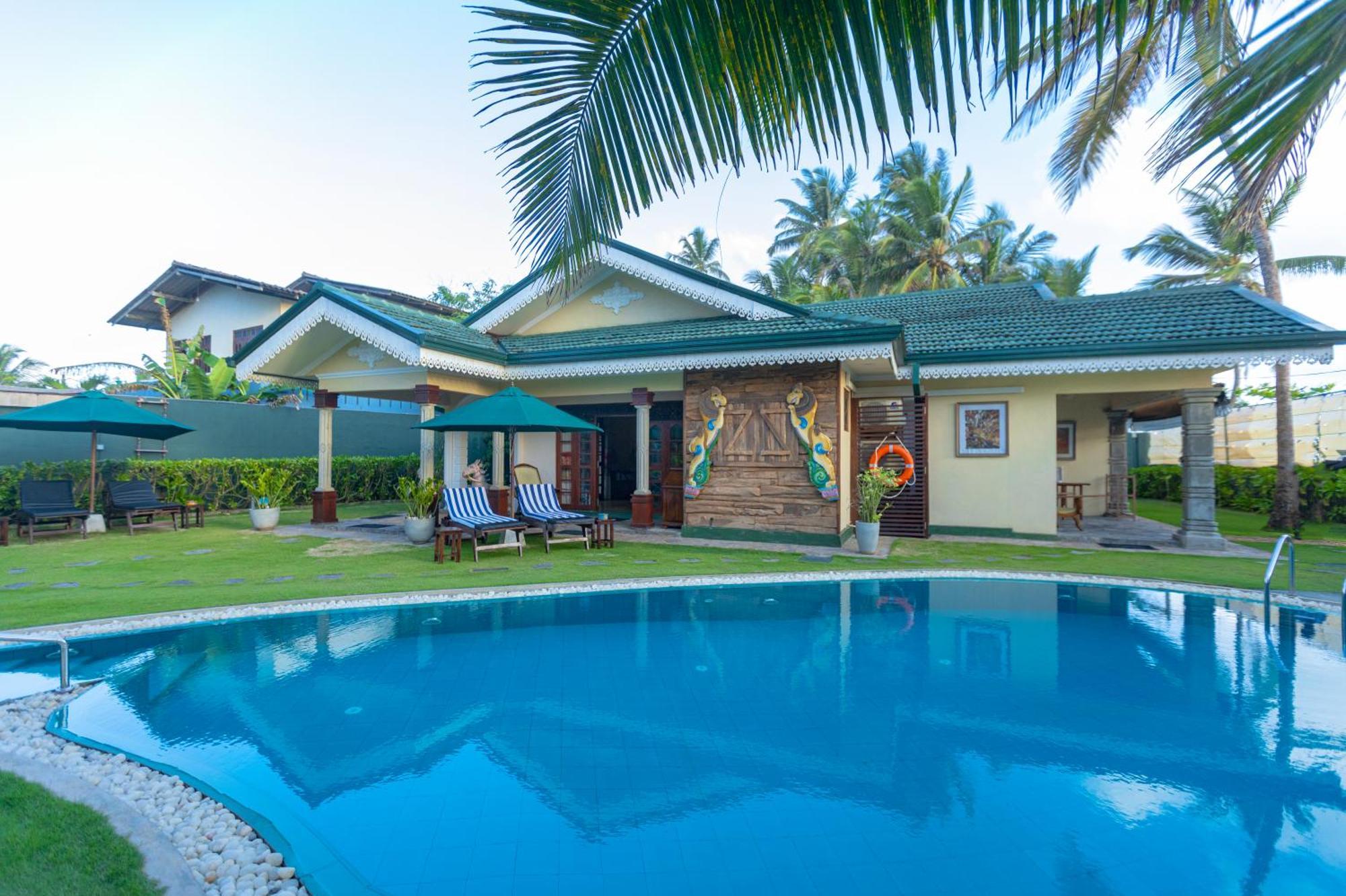 Villa Carla บาลาปิตียา ภายนอก รูปภาพ